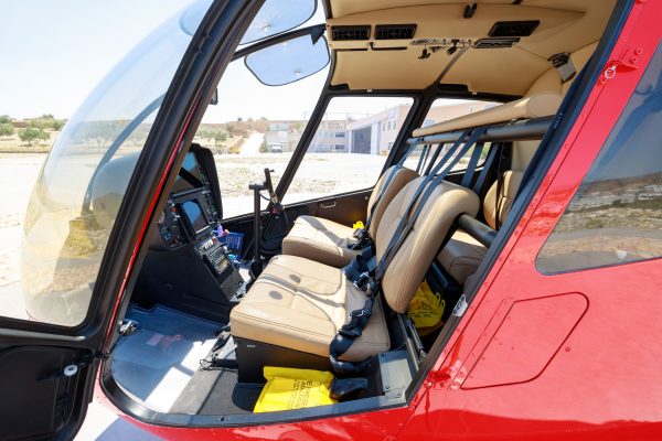 Helicopter R66 Robinson - Image 2