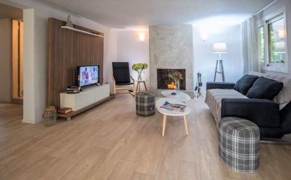 Villa 6_living area 1