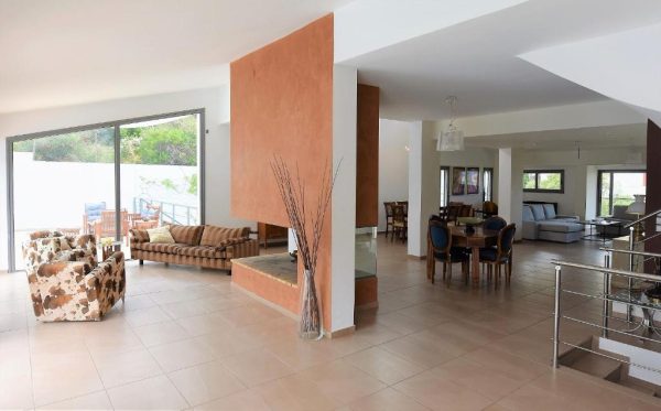 Villa 1 with pool_salon 3