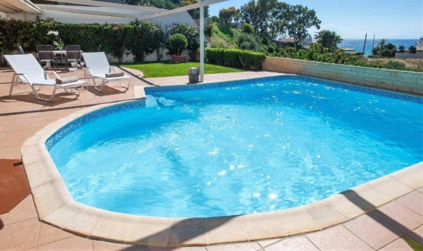 Villa 2_pool