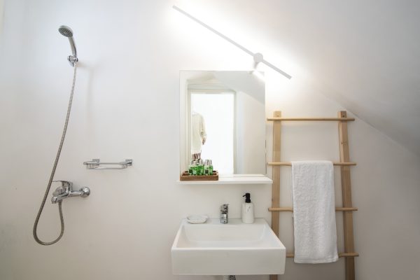 Historical Mykonos Town Superior Apartment — изображение 18