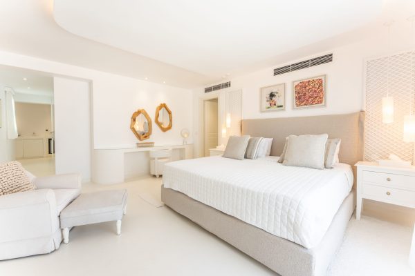 Luxury Villa 2 Kanalia Mykonos - Image 32