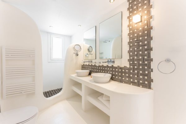 Luxury Villa 2 Kanalia Mykonos - Image 35