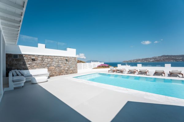 Luxury Villa 2 Kanalia Mykonos - Image 4