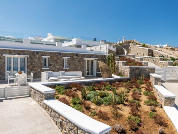 Luxury Villa 2 Kanalia Mykonos - Image 10