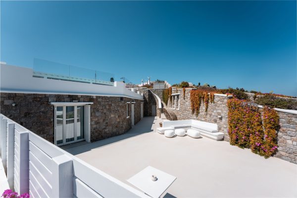 Luxury Villa 2 Kanalia Mykonos - Image 9