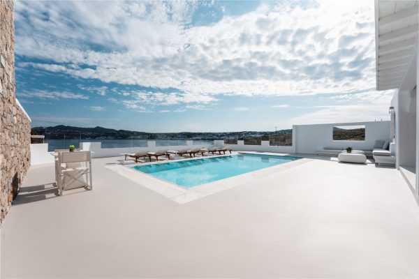 Luxury Villa 3 Kanalia Mykonos - Image 3