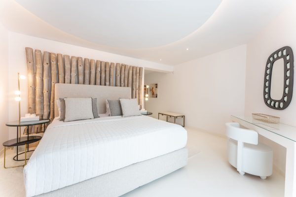 Luxury Villa 3 Kanalia Mykonos - Image 37