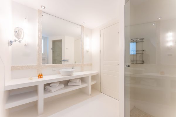 Luxury Villa 3 Kanalia Mykonos - Image 34