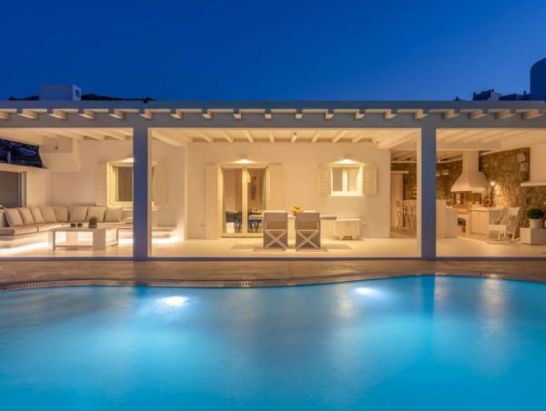 Luxury Villa 4 Kanalia Mykonos - Image 4