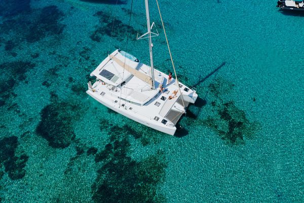 Catamaran Lagoon 42