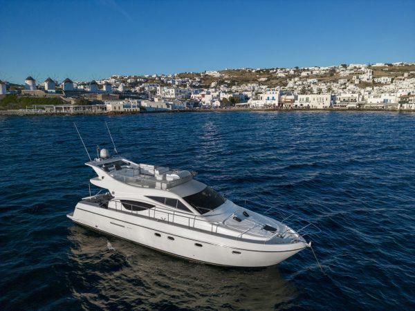 Ferretti Flybridge 46 - Image 2