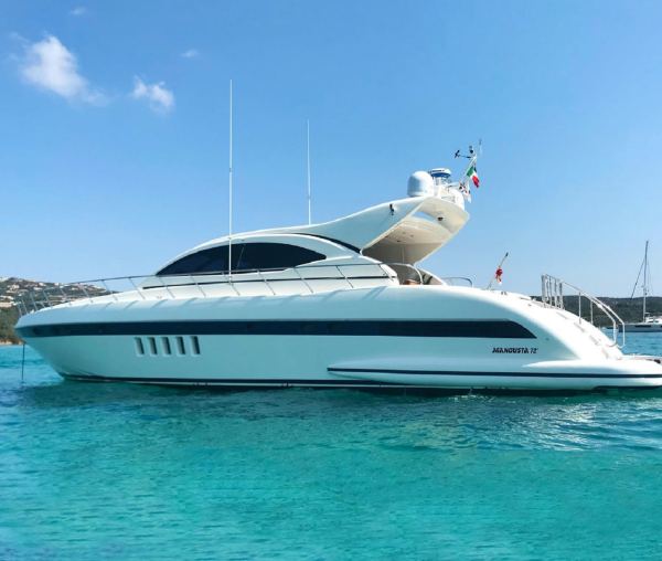 Mangusta 72 - Image 3