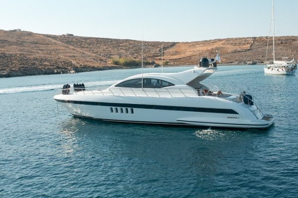 Mangusta 72 - Image 4