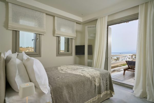 Luxury Villa at Kalo Livadi Mykonos - Image 23