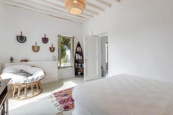 Cycladic Villa in Mykonos Chora - Image 13