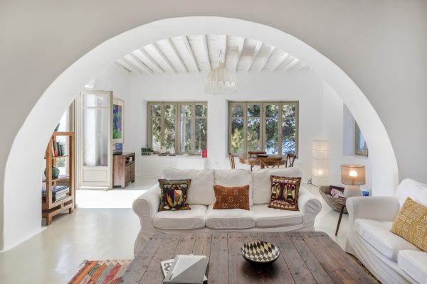 Cycladic Villa in Mykonos Chora - Image 7
