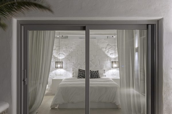 Luxury Villa at Agios Lazaros Mykonos - Image 22