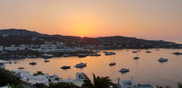 Luxury Villa at Agios Lazaros Mykonos - Image 21